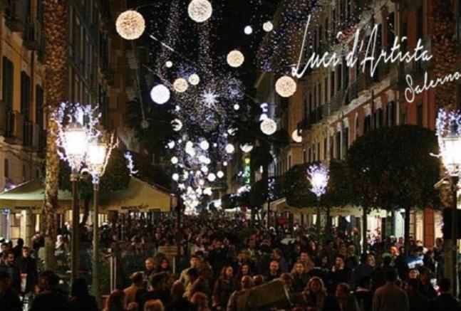 La Garconniere-Suite In Salerno Centro Kültér fotó